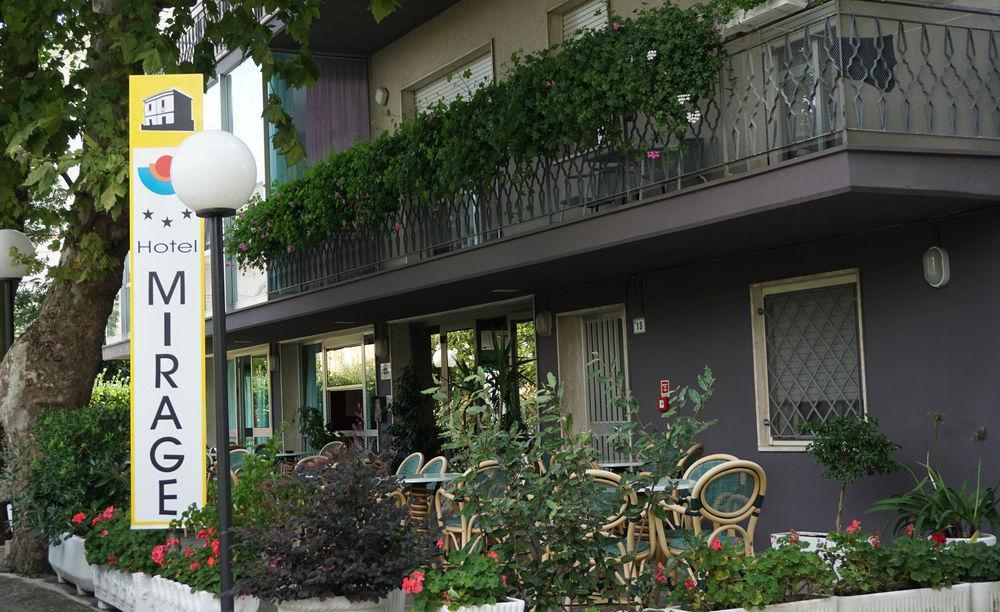 Hotel Mirage Белларія-Іджеа-Марина Екстер'єр фото